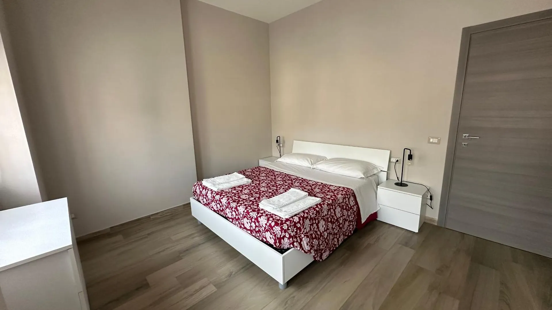 Casa Sofia, A 4 Fermate Metro Dal Vaticano Rome Apartment